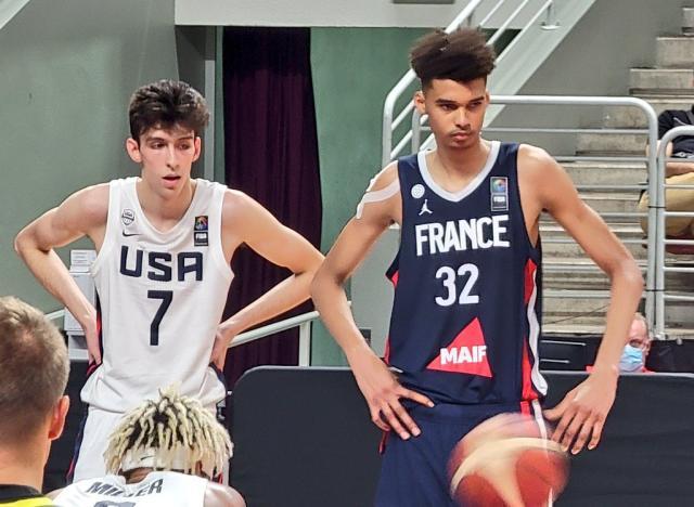 半岛体育-文班亚马崛起影响世界篮坛 美国霸主地位不保?